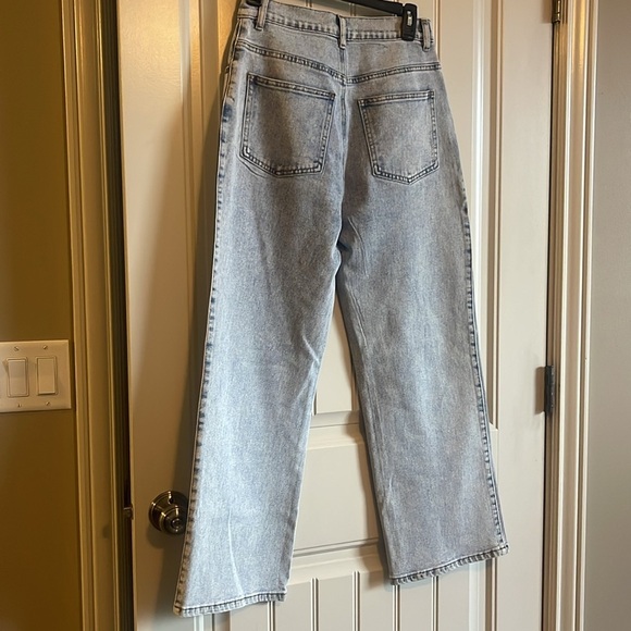 Q2 Jeans with Star Print XS - Picture 9 of 14